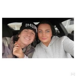 Meet your Posher, Lexi